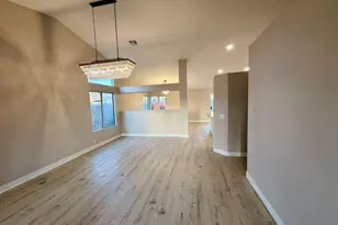 2029 N 87th Dr, Phoenix, AZ 85037 - Photo 6