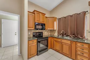 9289 W Escuda Dr, Peoria, AZ 85382 - Photo 12