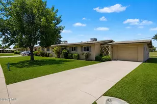 11016 N Coggins Dr, Sun City, AZ 85351 - Photo 4