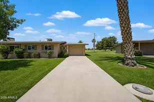 11016 N Coggins Dr, Sun City, AZ 85351 - Photo 2