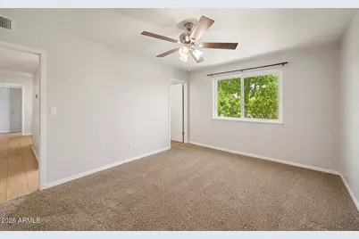 11016 N Coggins Drive, Sun City, AZ 85351 - Photo 20