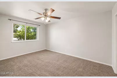 11016 N Coggins Drive, Sun City, AZ 85351 - Photo 16