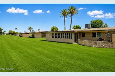 11016 N Coggins Drive, Sun City, AZ 85351 - Photo 36
