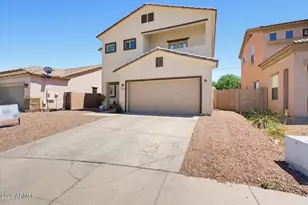 7325 W Wolf St, Phoenix, AZ 85033 - Photo 2