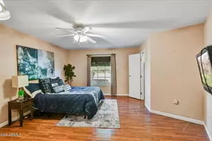 17264 N 105th Ave, Sun City, AZ 85373 - Photo 10