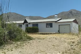1290 W Sunrise St, Bisbee, AZ 85603 - Photo 2