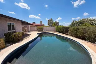 2244 E Nicolet Ave, Phoenix, AZ 85020 - Photo 32