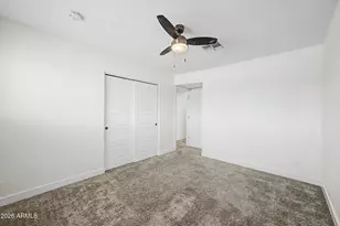 2174 E Palmcroft Dr, Tempe, AZ 85282 - Photo 18