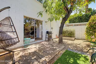 385 W Pierson Street #A4, Phoenix, AZ 85013 - Photo 4