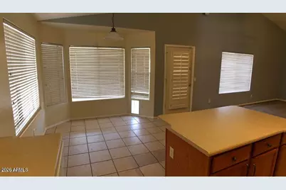 12710 W Earll Drive, Avondale, AZ 85392 - Photo 4