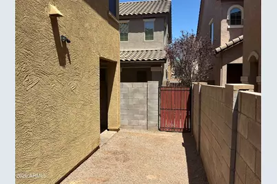 1531 S Sinova Avenue, Gilbert, AZ 85296 - Photo 6