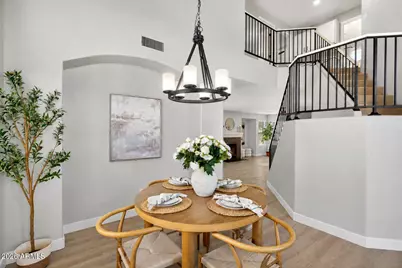 219 W Angela Drive, Phoenix, AZ 85023 - Photo 4