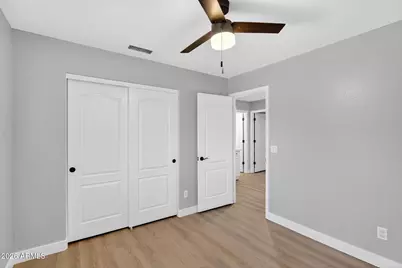 219 W Angela Drive, Phoenix, AZ 85023 - Photo 42