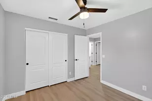 219 W Angela Dr, Phoenix, AZ 85023 - Photo 42