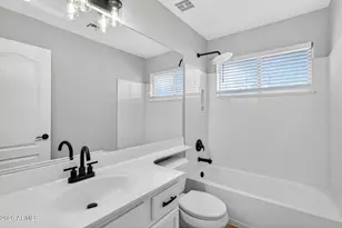 219 W Angela Dr, Phoenix, AZ 85023 - Photo 48
