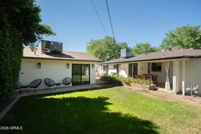 4813 E Fairmount Avenue, Phoenix, AZ 85018 - Photo 10