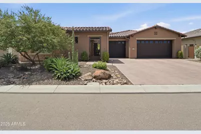16637 W Catalina Drive, Goodyear, AZ 85395 - Photo 2