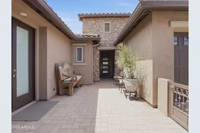 16637 W Catalina Drive, Goodyear, AZ 85395 - Photo 6