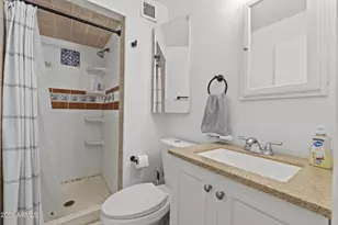 4450 E Alta Vista Rd, Phoenix, AZ 85042 - Photo 20
