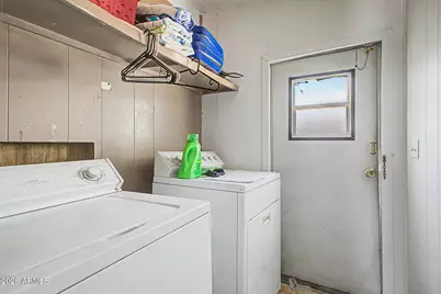 310 N 81st Street, Mesa, AZ 85207 - Photo 10