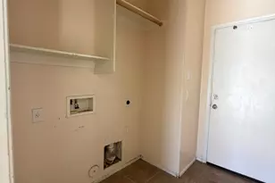 44263 W Caven Dr, Maricopa, AZ 85138 - Photo 14
