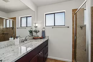 2715 N 38th Pl, Phoenix, AZ 85008 - Photo 10