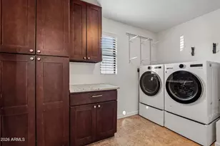 2715 N 38th Pl, Phoenix, AZ 85008 - Photo 14