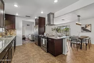 2715 N 38th Pl, Phoenix, AZ 85008 - Photo 4