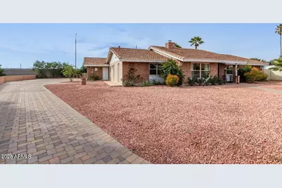 956 Castillo Drive E, Litchfield Park, AZ 85340 - Photo 4