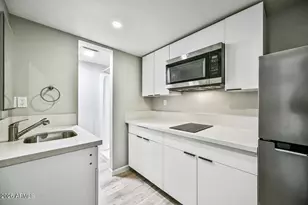 3025 N 32nd St, Phoenix, AZ 85018 - Photo 6