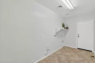 1401 E Jeanne Ln, San Tan Valley, AZ 85140 - Photo 32