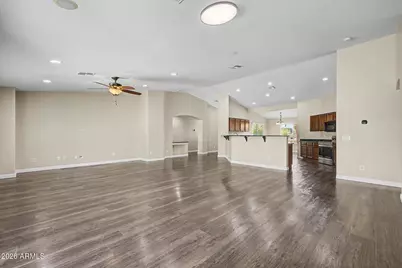 18312 W Mauna Loa Lane, Surprise, AZ 85388 - Photo 12