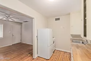 1238 E Pierce St, Phoenix, AZ 85006 - Photo 6