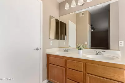 8375 W Dahlia Drive, Peoria, AZ 85381 - Photo 12