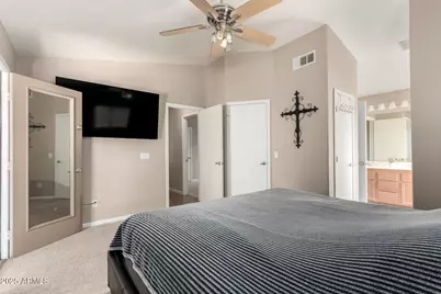 8375 W Dahlia Drive, Peoria, AZ 85381 - Photo 10