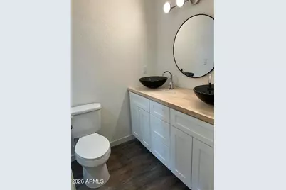 184 S Kent Street, Miami, AZ 85539 - Photo 12