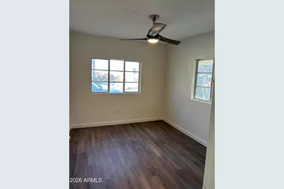 184 S Kent Street, Miami, AZ 85539 - Photo 8