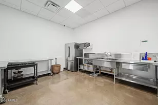 13239 W Red Range Wy, Peoria, AZ 85383 - Photo 50