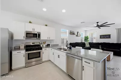 4325 E Payton Anne Lane, San Tan Valley, AZ 85143 - Photo 10