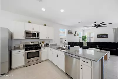 4325 E Payton Anne Lane, San Tan Valley, AZ 85143 - Photo 10
