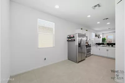 4325 E Payton Anne Lane, San Tan Valley, AZ 85143 - Photo 12