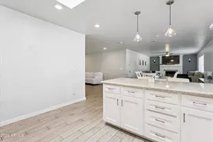 13801 N 56th Pl, Scottsdale, AZ 85254 - Photo 16