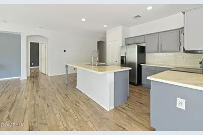14093 W Windrose Drive, Surprise, AZ 85379 - Photo 10