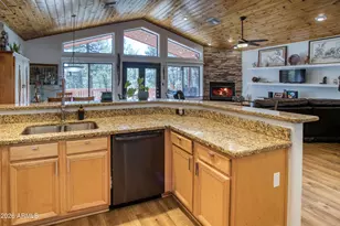 1011 Hillside Dr, Show Low, AZ 85901 - Photo 4