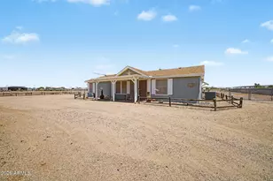 14449 S Vaquero Cir, Arizona City, AZ 85123 - Photo 26