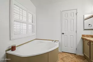 14449 S Vaquero Cir, Arizona City, AZ 85123 - Photo 14