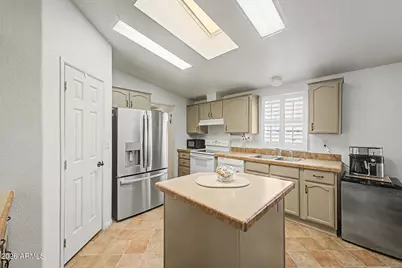 14449 S Vaquero Circle, Arizona City, AZ 85123 - Photo 8