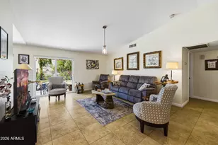 10020 S 46th Pl, Phoenix, AZ 85044 - Photo 8