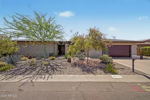 9236 N 28th St, Phoenix, AZ 85028 - Photo 2
