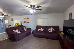 452 N 68th Ln, Phoenix, AZ 85043 - Photo 4